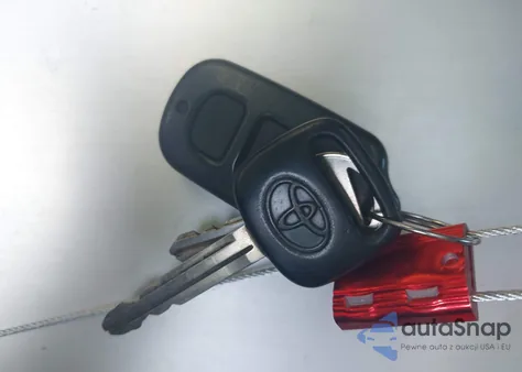 1998 Toyota Rav4 z USA, uszkodzony, nr VIN JT3HP10V4W0183951